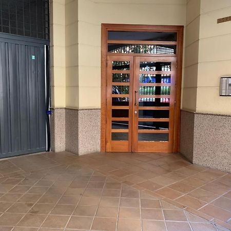 Apartamento Con Encanto Y Parking Privado Y Gratuito Granada Exterior photo